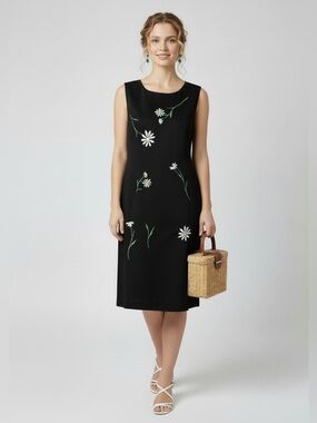 VINTAGE DANNY & NICOLE Floral Embroidered Sheath Dress